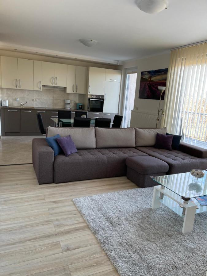 Piano Balaton Apartment Zamárdi Exterior foto